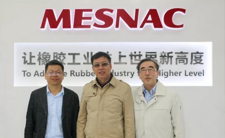 海南橡胶集团董事长王任飞一行到访必博股份